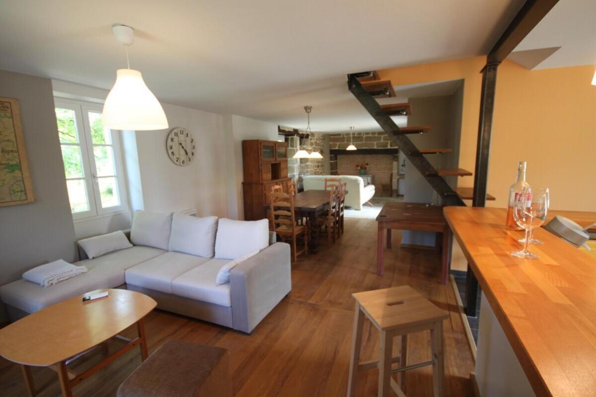 Maison De Vacances A Lissac-Sur-Couze Exterior photo